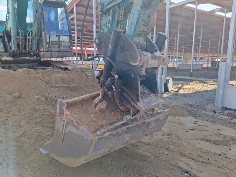 2016 Kobelco SK210 Crawler Excavator
