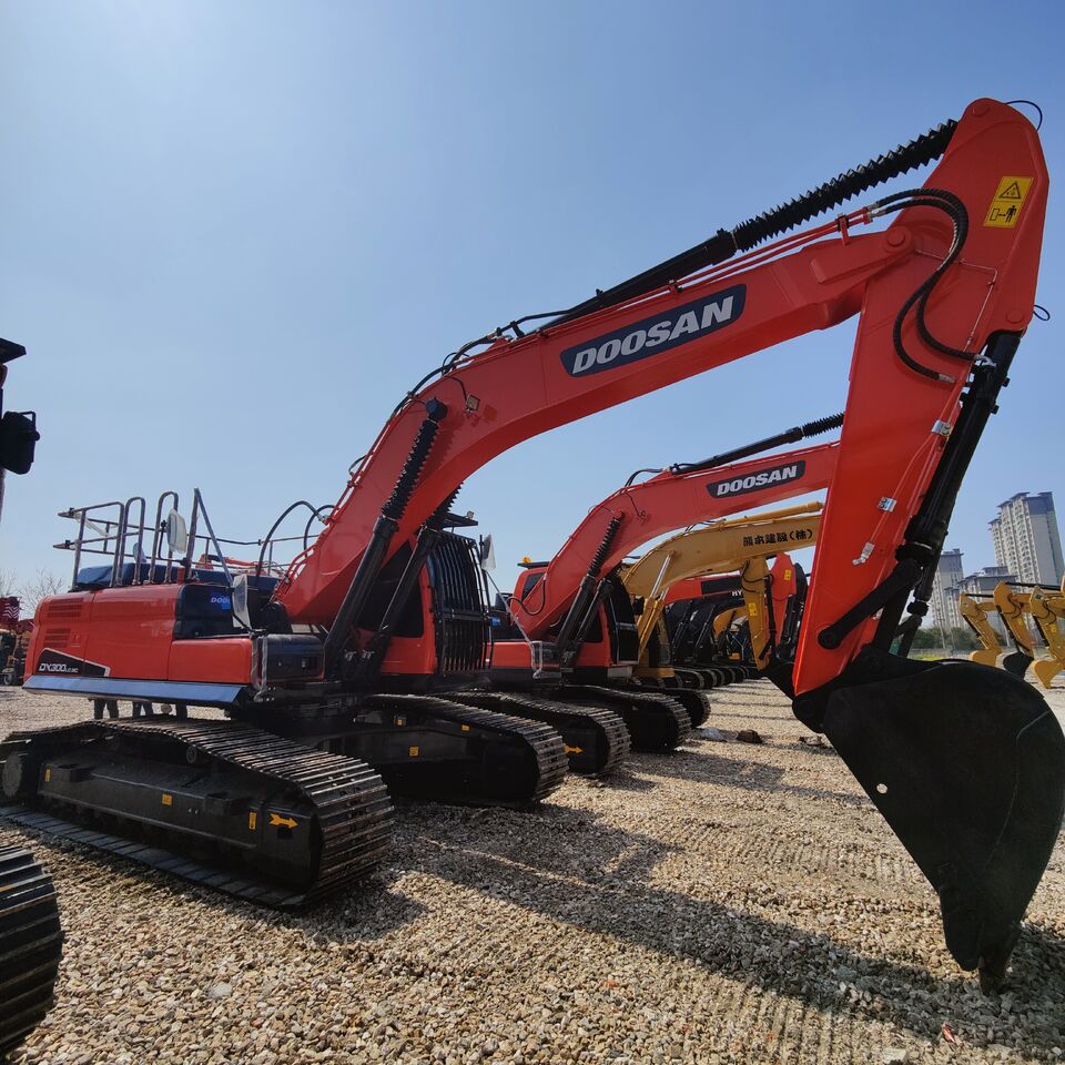 2023 Doosan DX300 Crawler Excavator