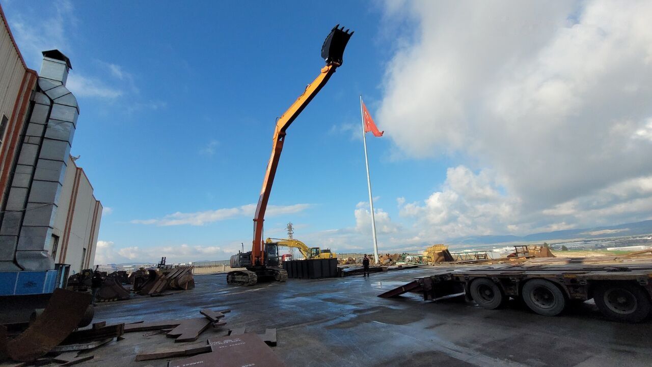 2023 Hitachi ZX350 Crawler Excavator