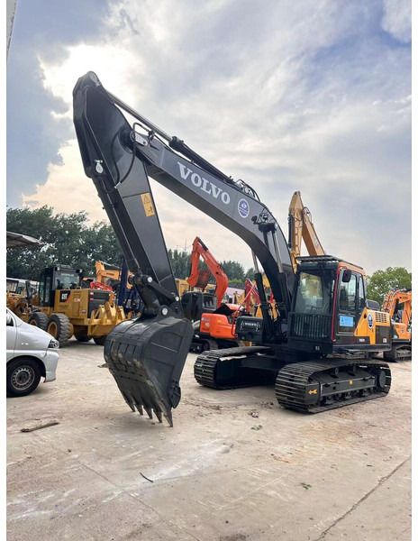 2023 Volvo EC210DL Crawler Excavator