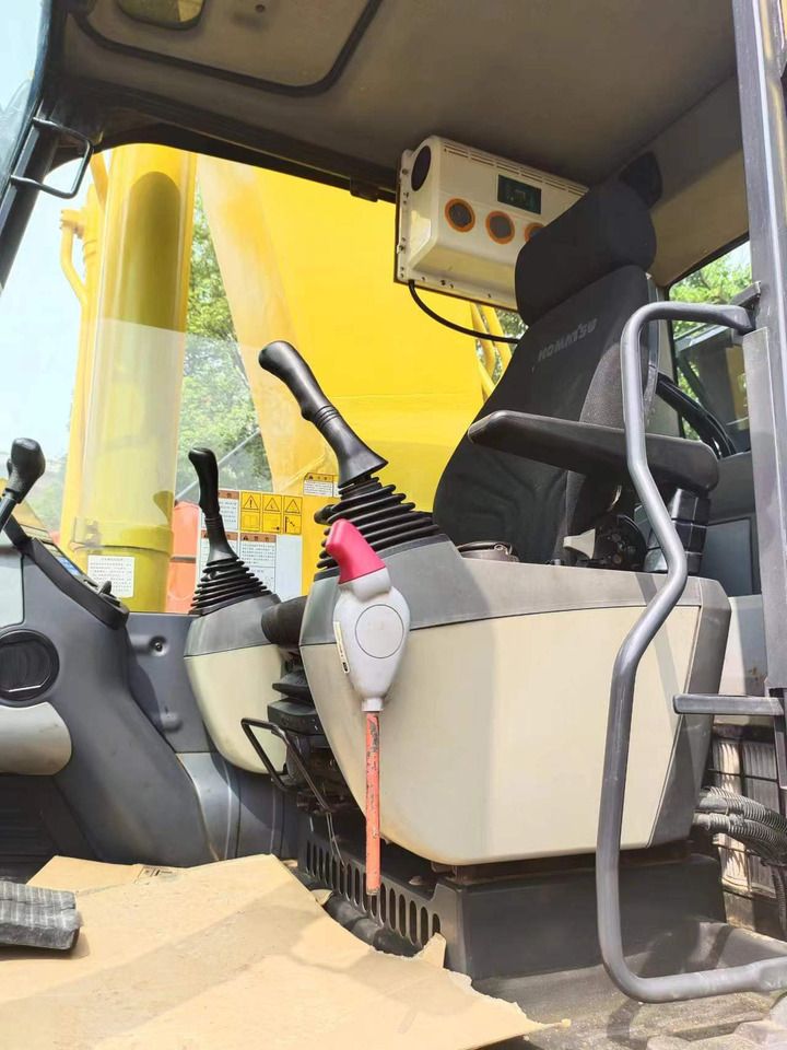2019 Komatsu PC400-8 Crawler Excavator