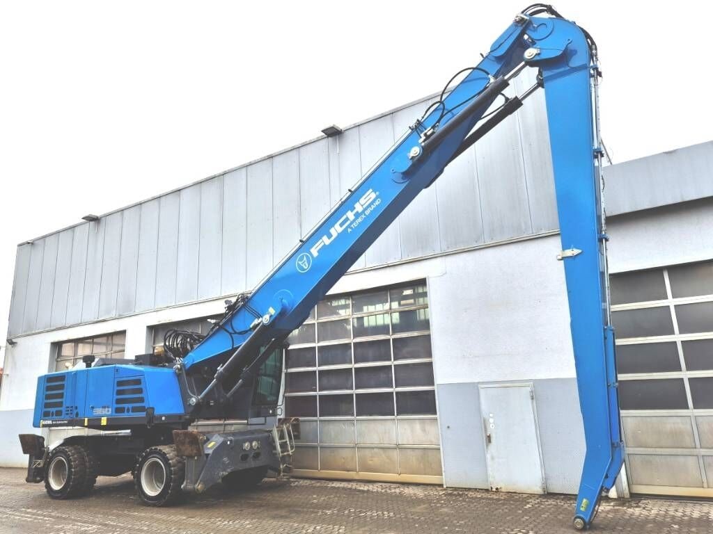 2020 Fuchs MHL360 F Material Handler