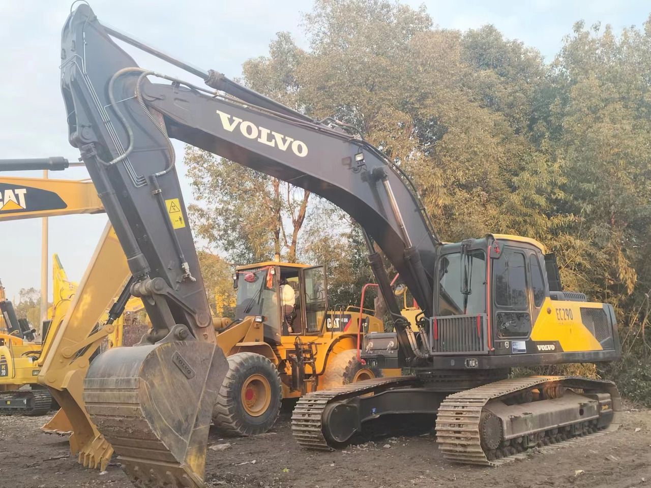 Volvo EC290BLC