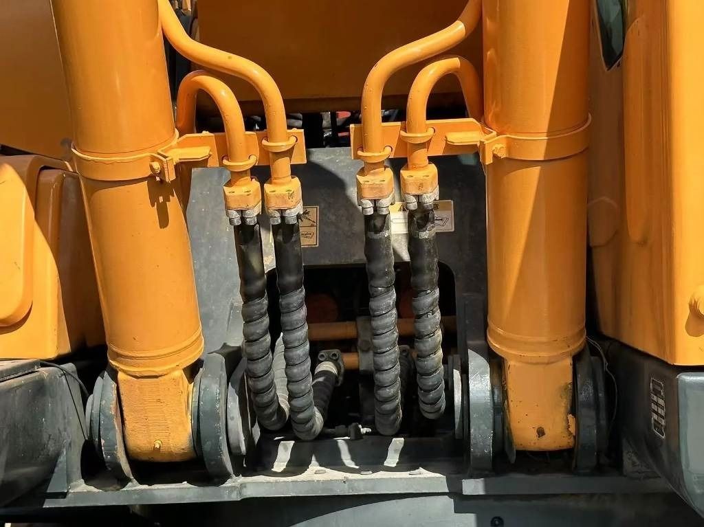 2023 Hyundai R210W-9 Wheel Excavator