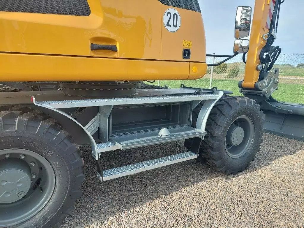2022 Liebherr A914 LITRONIC G6.0-D Wheel Excavator