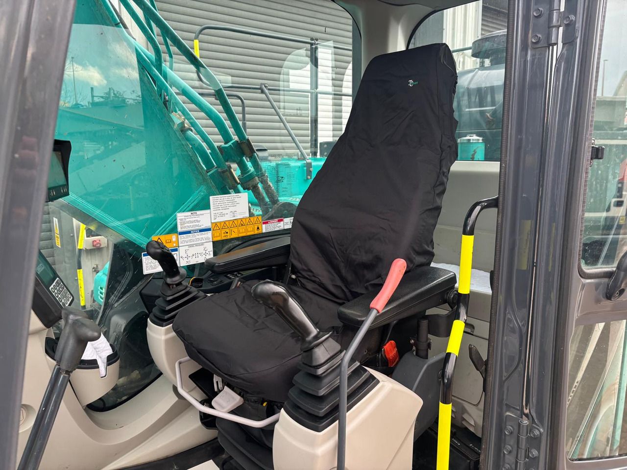 2022 Kobelco SK300LC-10E Crawler Excavator