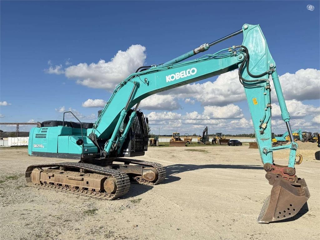 2015 Kobelco SK210LC-10 Crawler Excavator