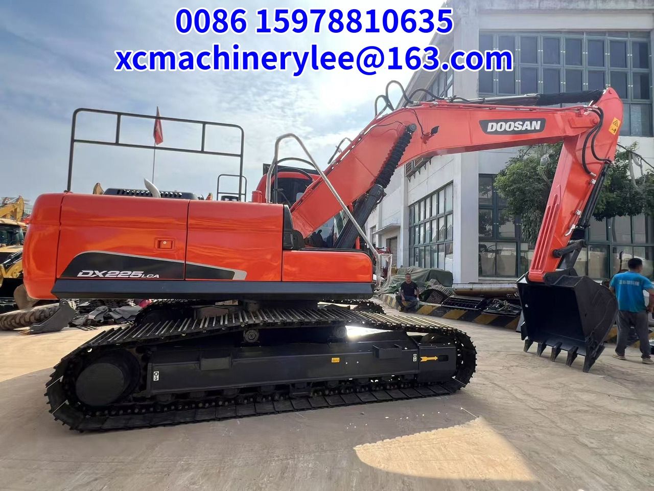 2023 Doosan DX225 Crawler Excavator