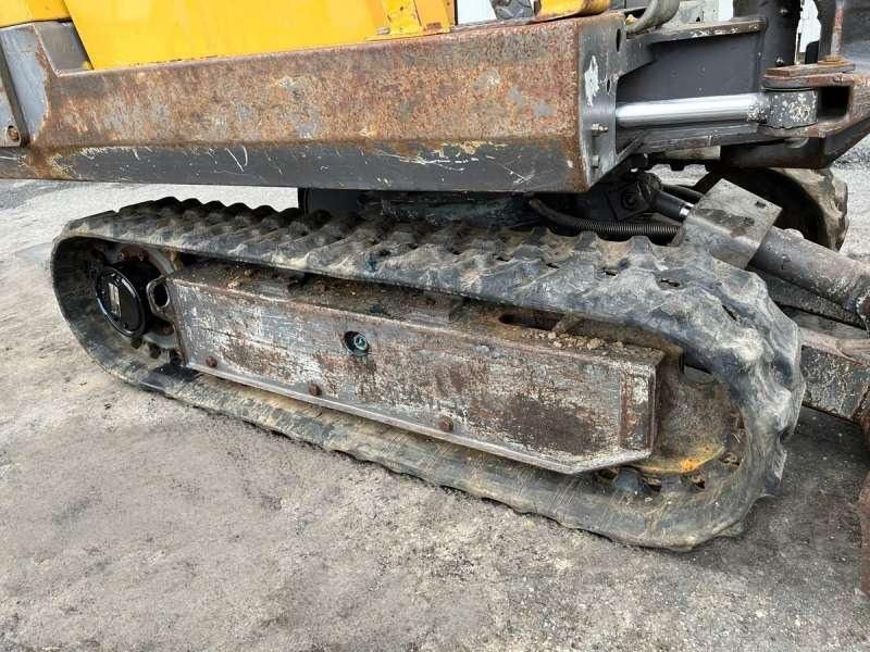 2000 Volvo EB12 Mini Excavator