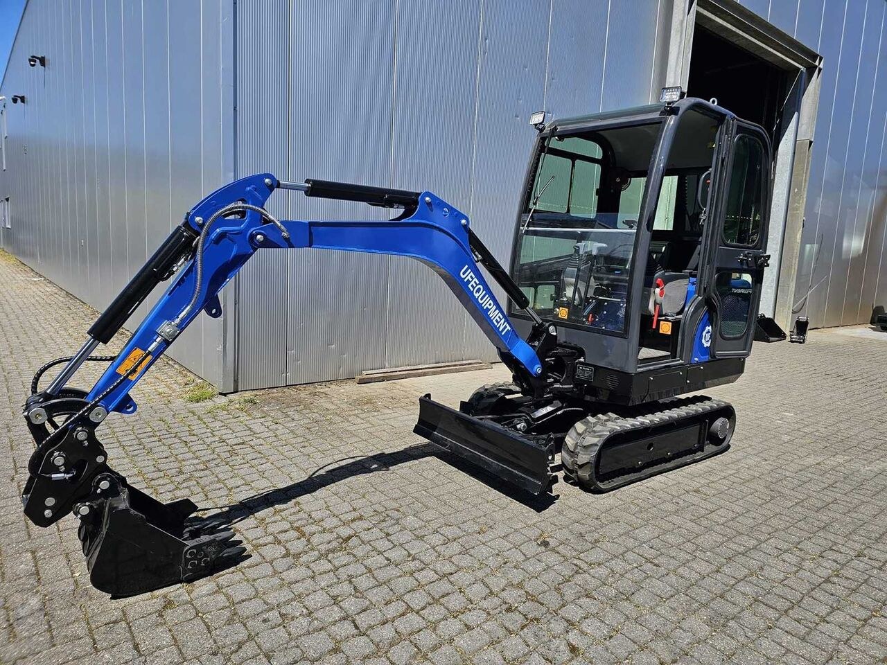 2025 UF Equipment NM25 Mini Excavator