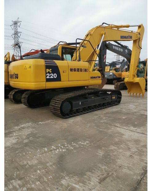 2020 Komatsu PC220-8 Crawler Excavator