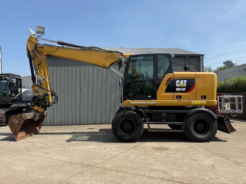 2017 Caterpillar M314F Wheel Excavator
