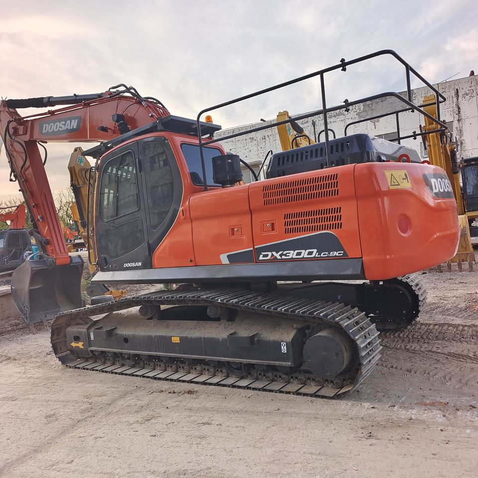 2024 Doosan DX300LC-9C Crawler Excavator