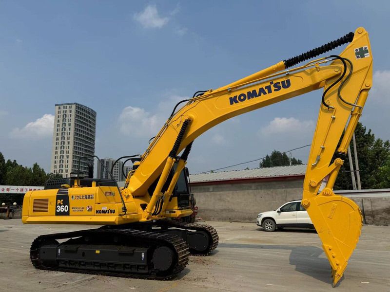 2025 Komatsu PC200 Crawler Excavator
