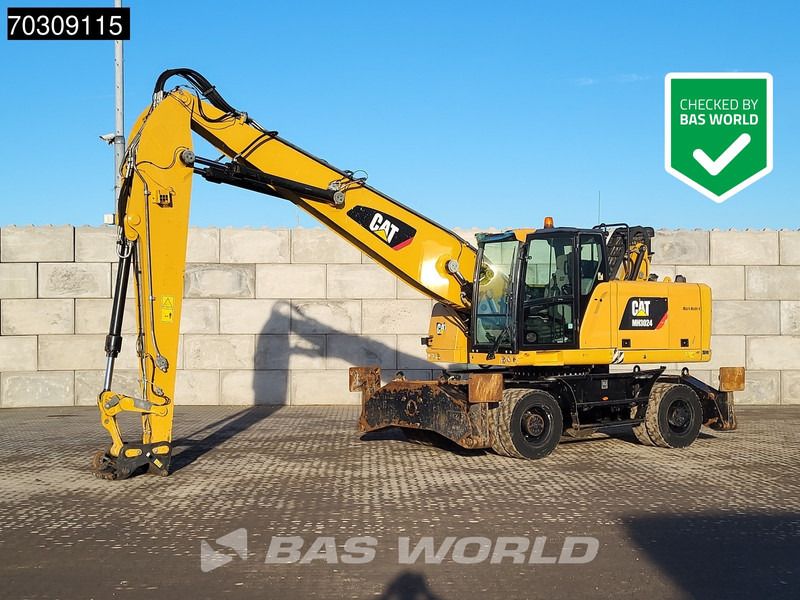 2018 Caterpillar MH3024 Material Handler