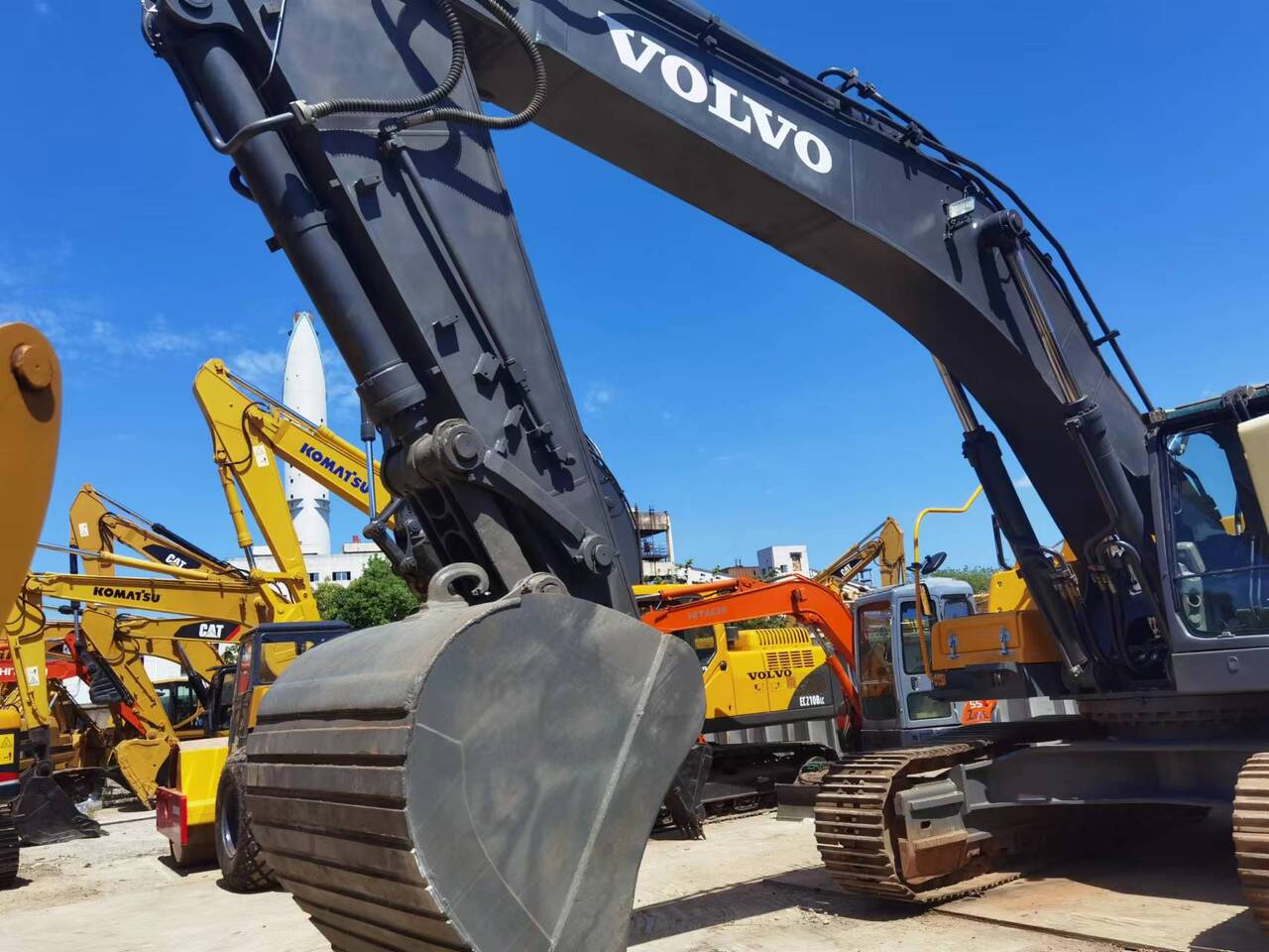 2018 Volvo EC480DL Crawler Excavator