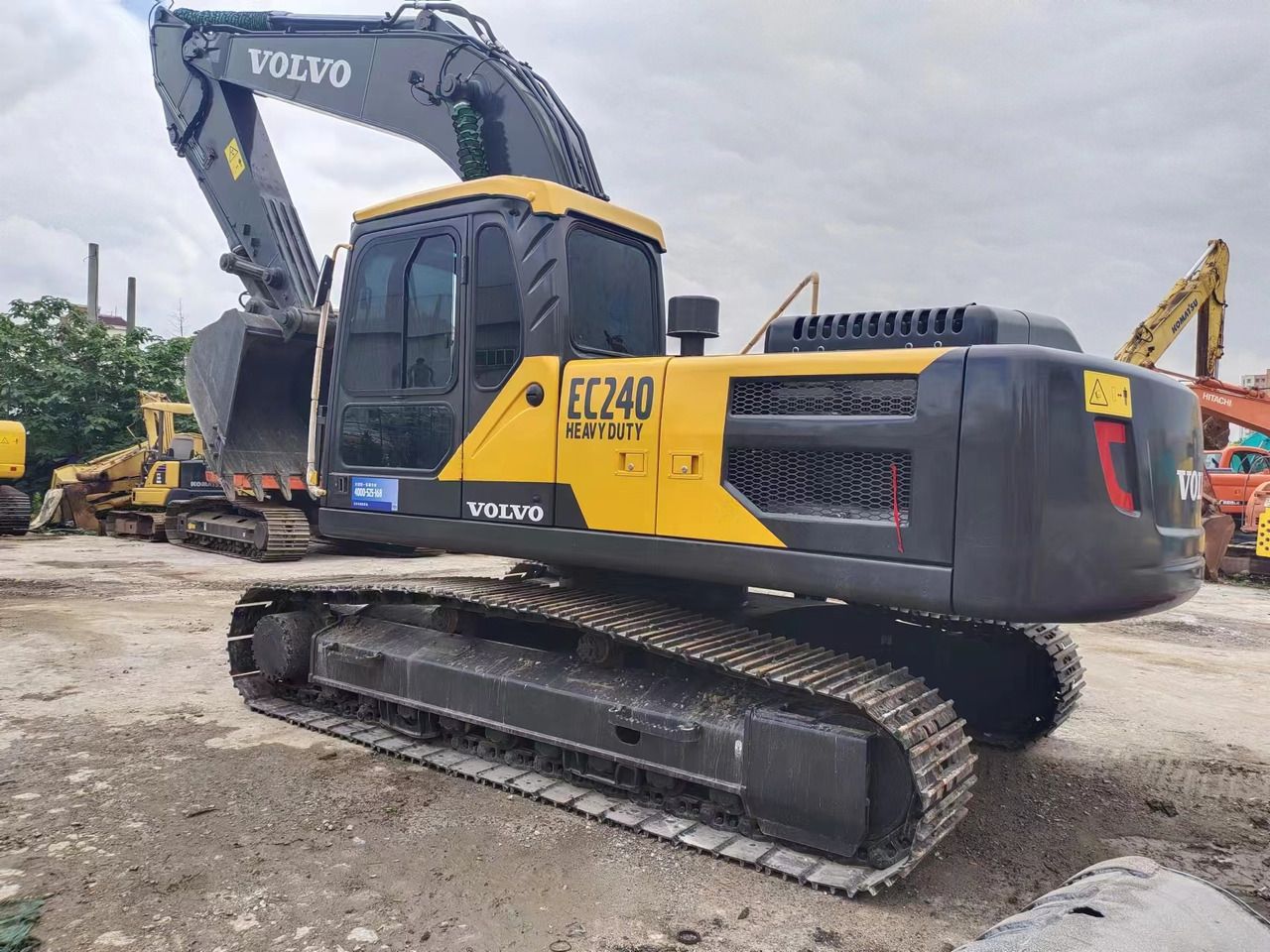 2022 Volvo EC240 Crawler Excavator