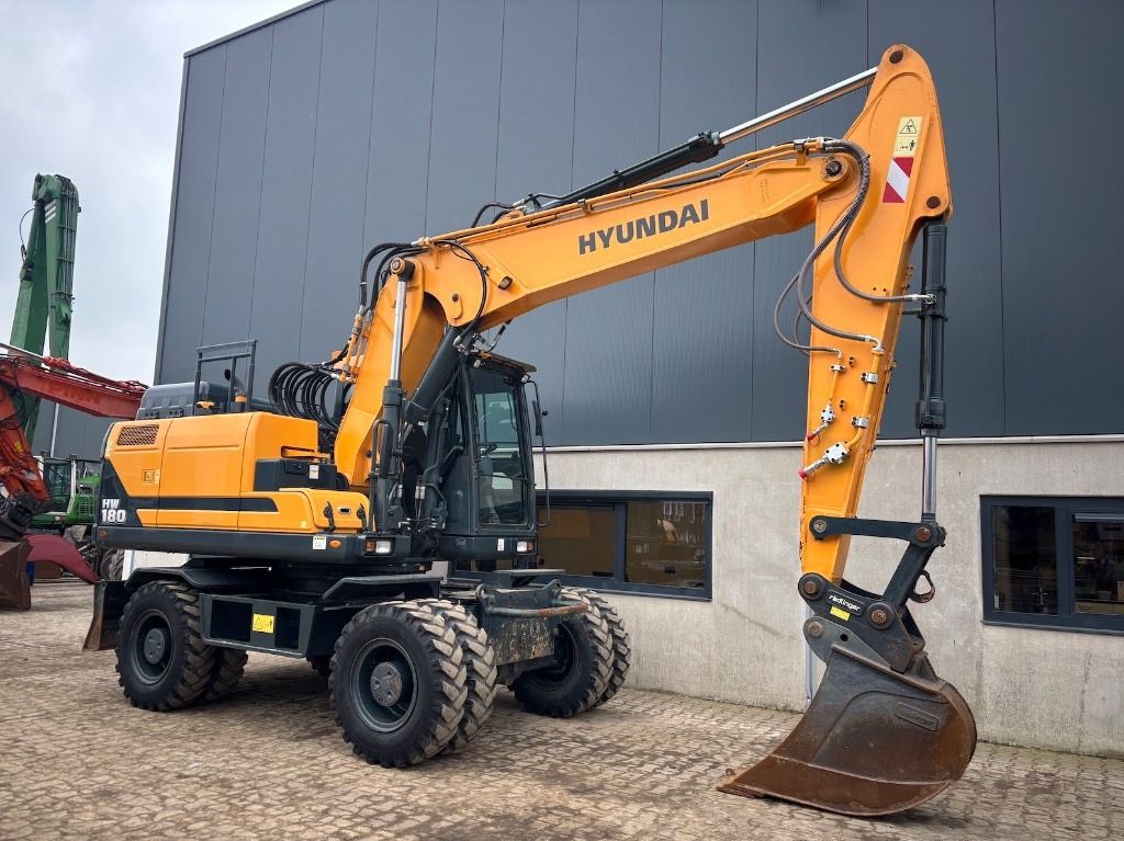 2020 Hyundai HW180 Wheel Excavator
