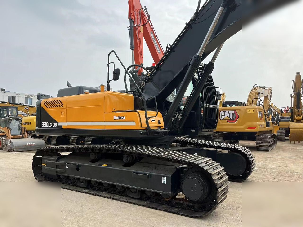 2019 Hyundai R330LC-9S Crawler Excavator