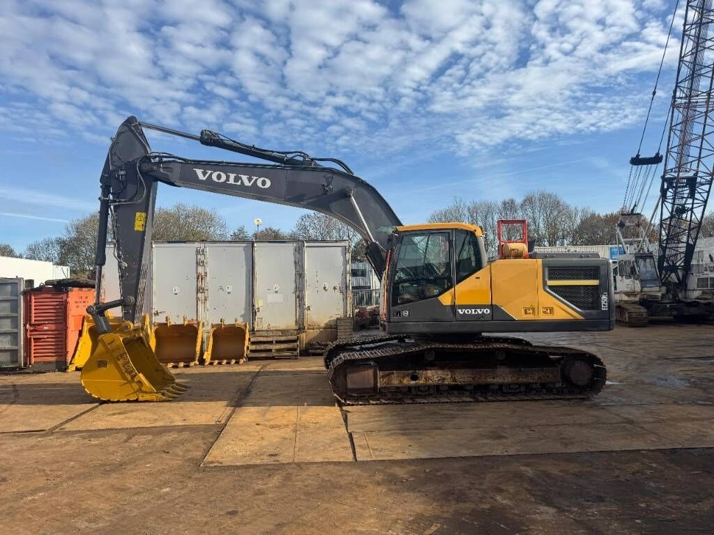 2015 Volvo EC250EL Crawler Excavator