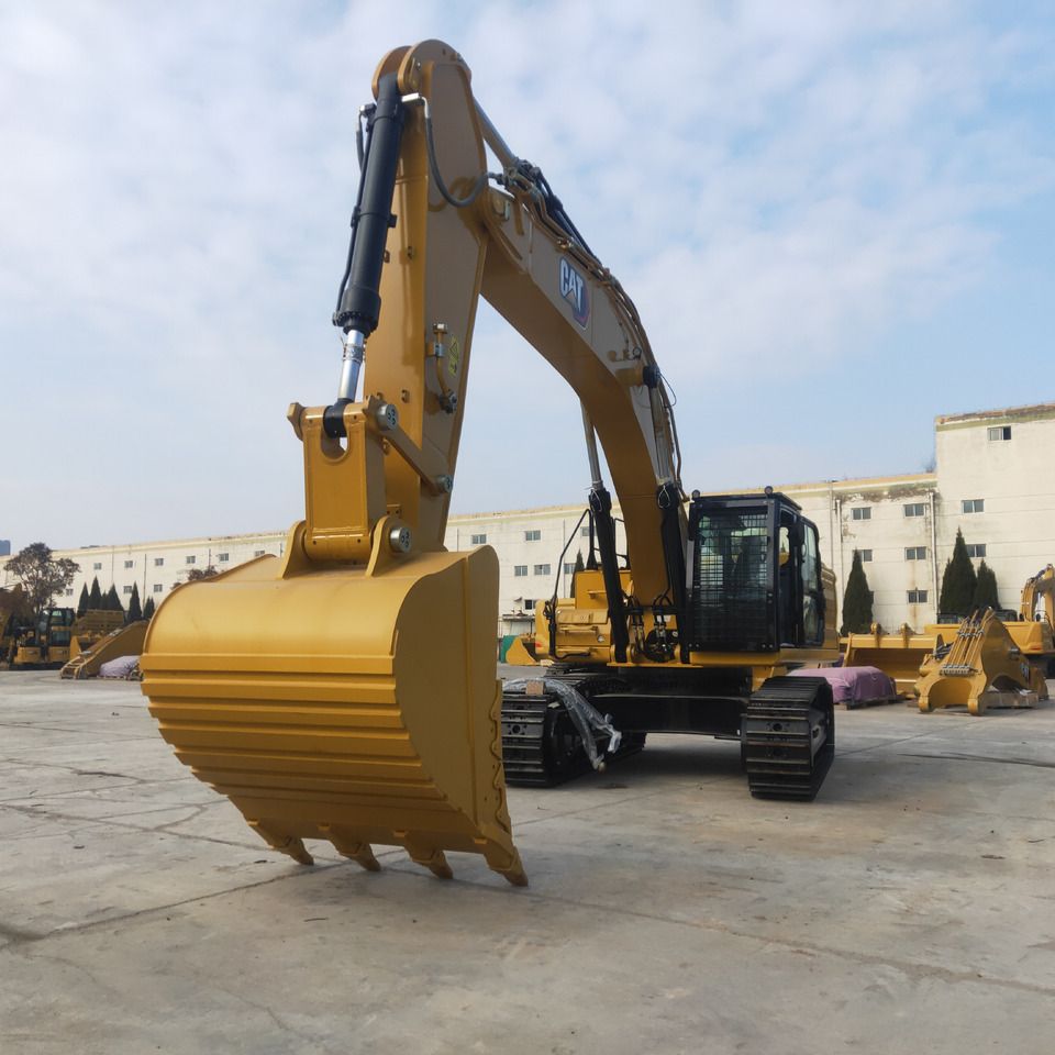 2026 Caterpillar 350 Crawler Excavator