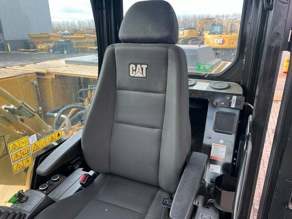2025 Caterpillar 320D3 Crawler Excavator