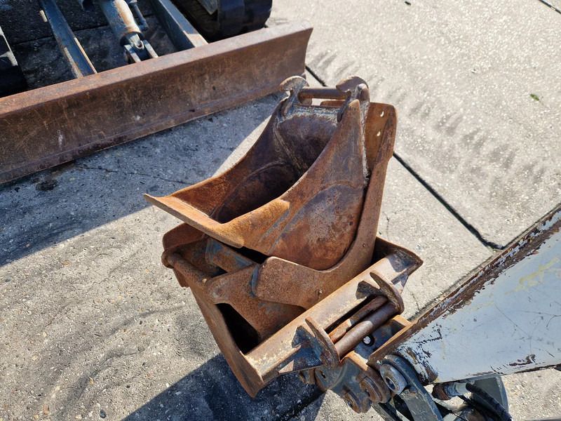2011 Wacker Neuson 2404RD Mini Excavator