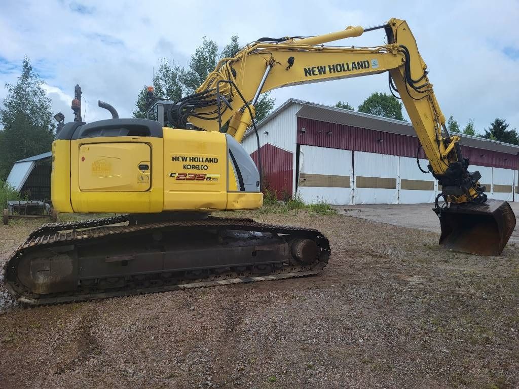 2012 New Holland E235BSR-2 Crawler Excavator