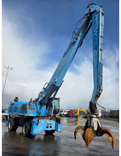 2011 Fuchs MHL360 D Material Handler