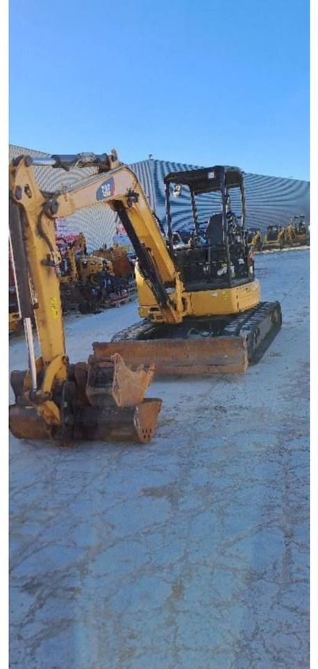2018 Caterpillar 305.5E2 Crawler Excavator