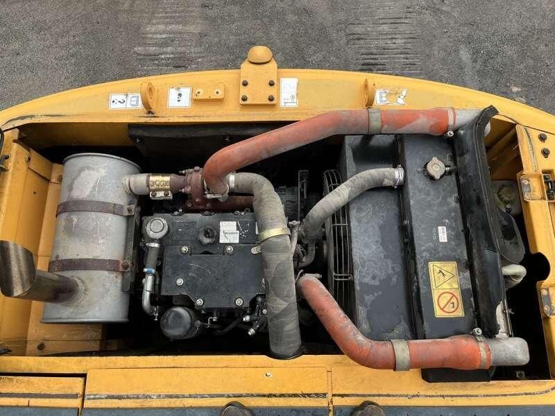 2010 Hyundai R140LC-9 Crawler Excavator