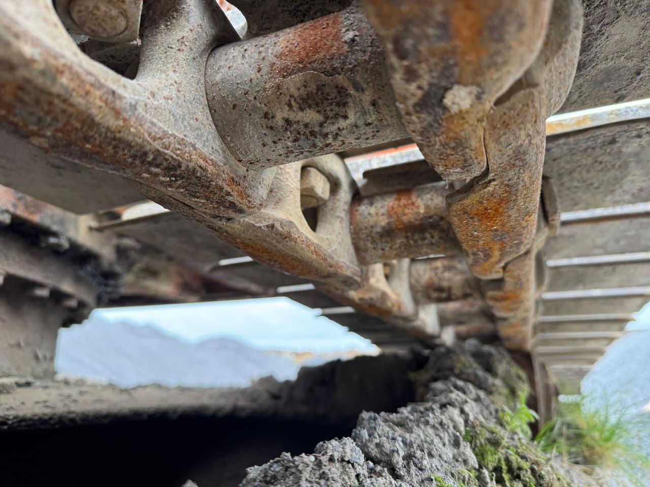 Excavator (2001)