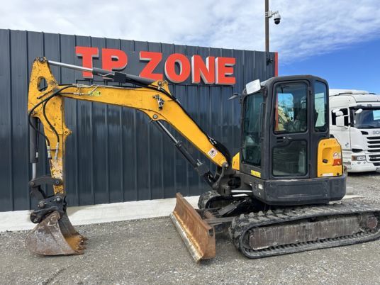 2015 Bobcat E50 Mini Excavator