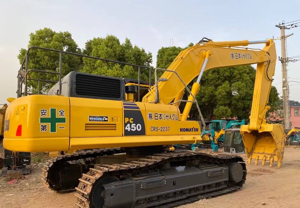 2020 Komatsu PC450-8 Crawler Excavator