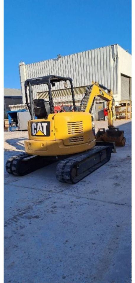 2018 Caterpillar 305.5E2 Crawler Excavator