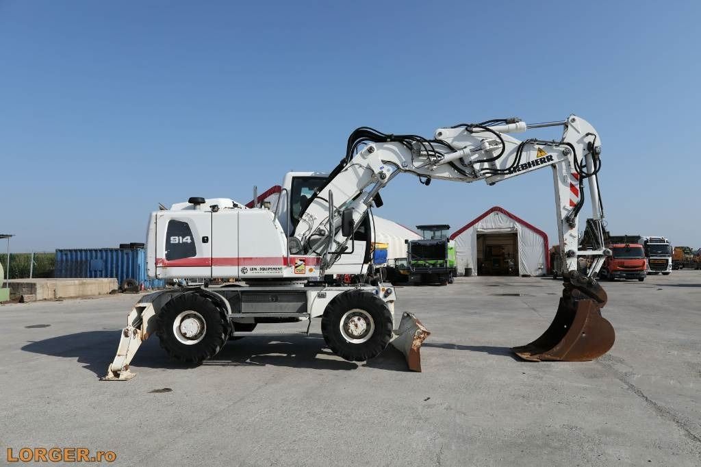 2012 Liebherr A914 Wheel Excavator