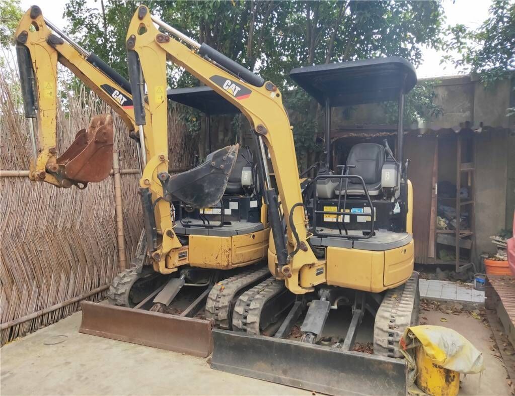 2018 Caterpillar 302C Mini Excavator