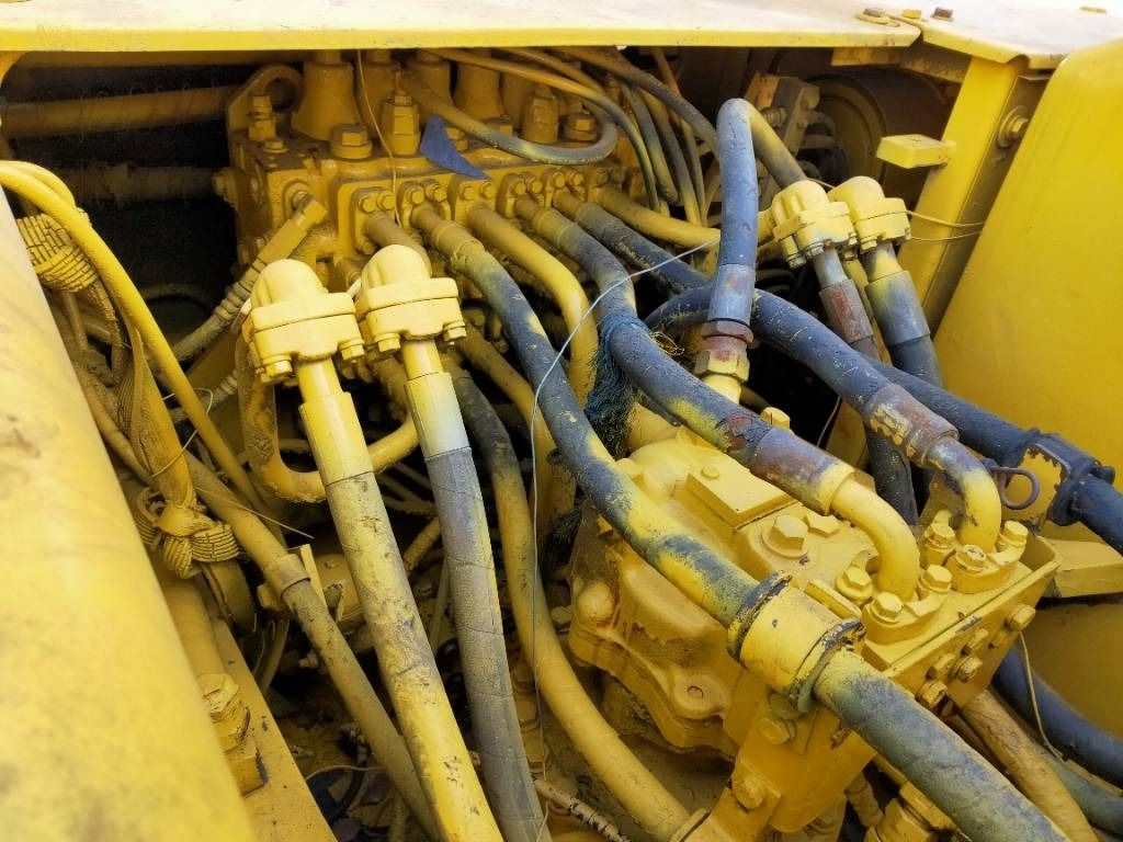 2018 Komatsu PC200-6 Crawler Excavator