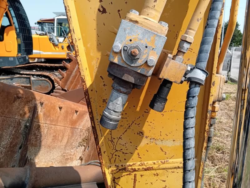 2013 Caterpillar 320EL Crawler Excavator