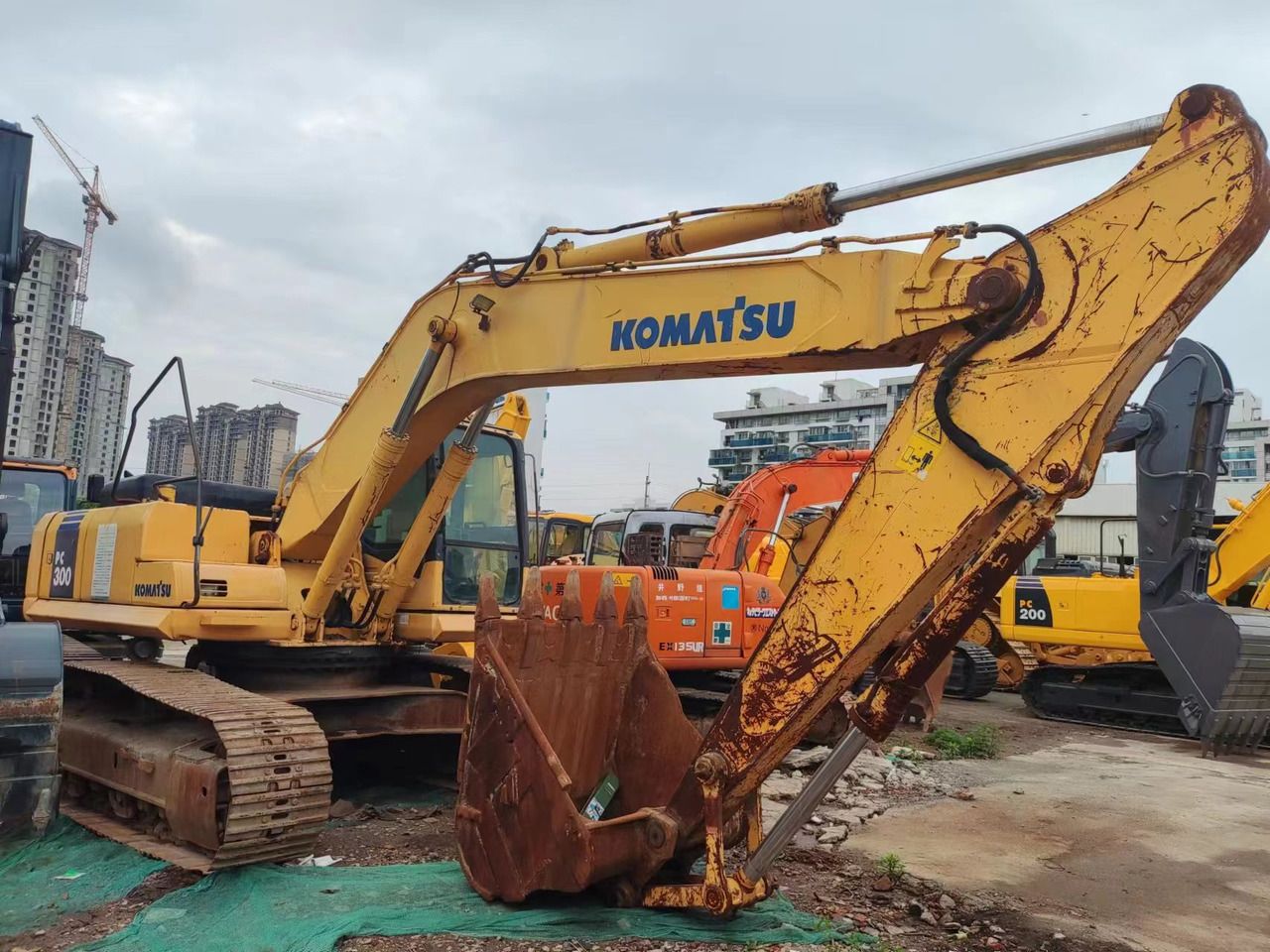 2018 Komatsu PC300-7 Crawler Excavator