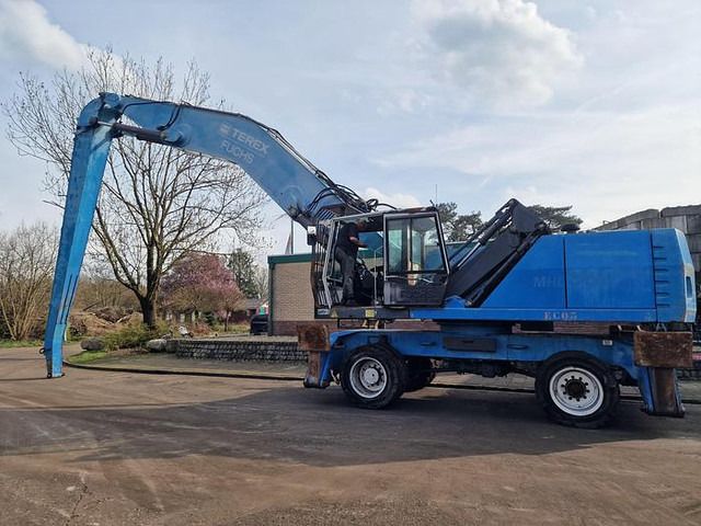 2009 Terex MHL360 Material Handler