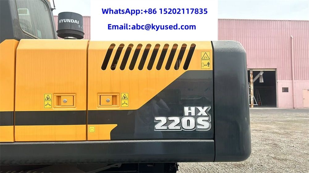 2023 Hyundai HX220S Crawler Excavator