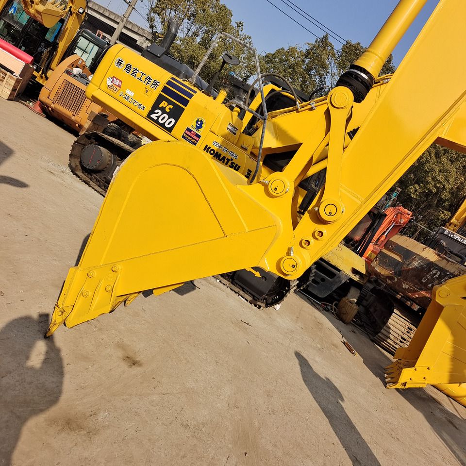 2023 Komatsu PC200-8 Crawler Excavator