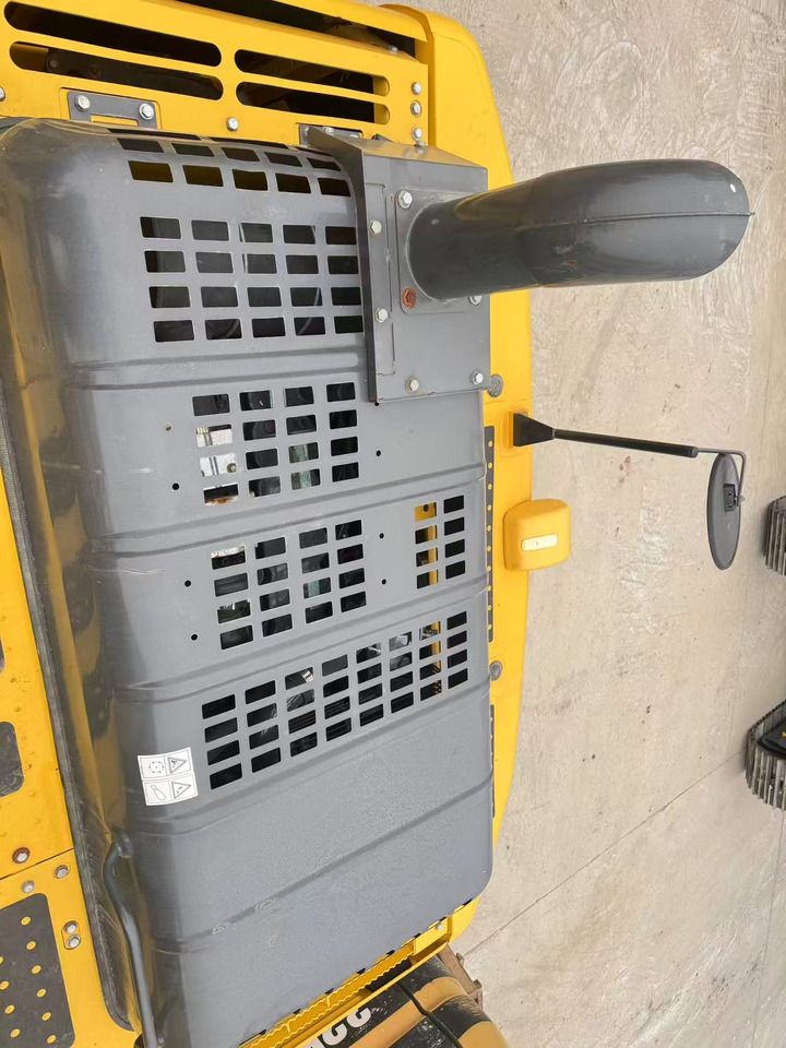 2023 Komatsu PC210 Crawler Excavator