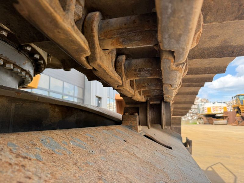 2018 Liebherr R946LC Crawler Excavator
