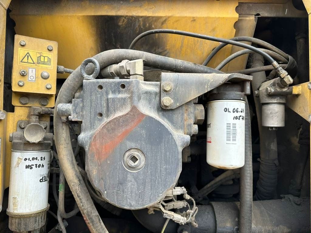 2008 Komatsu PC210LC-8 Crawler Excavator