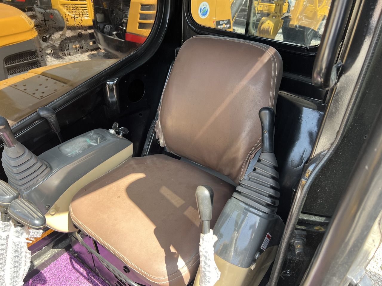 2022 Caterpillar 304CR Mini Excavator