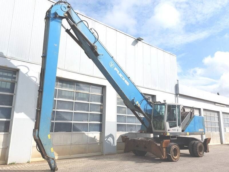 2016 Fuchs MHL350F Material Handler