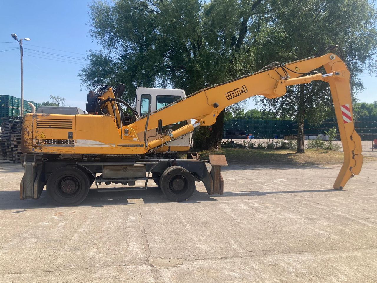 2007 Liebherr A904 LITRONIC Material Handler