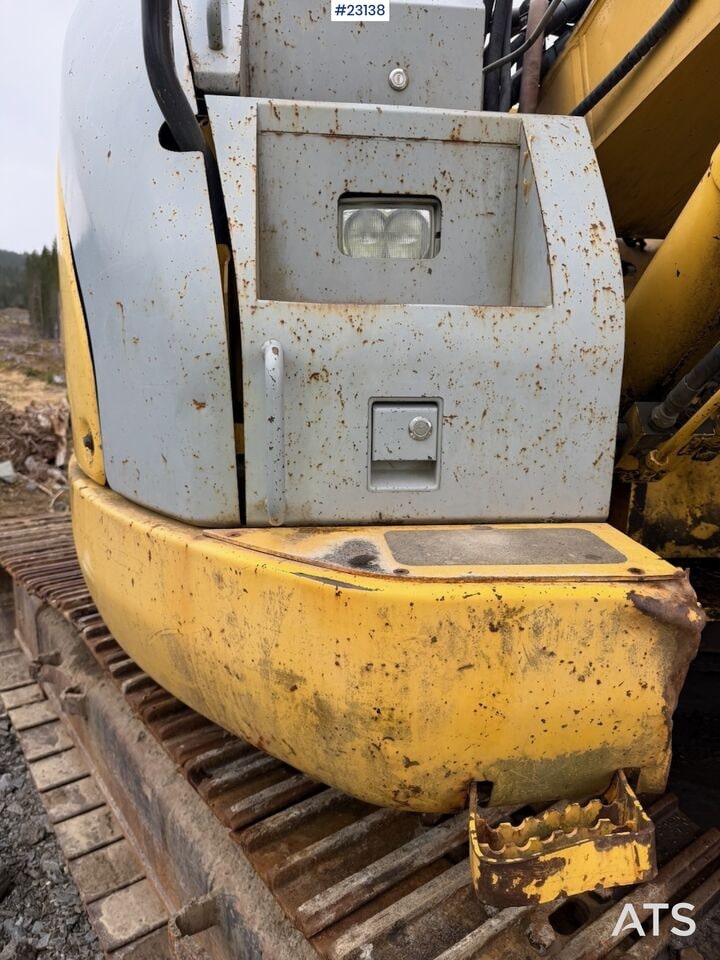 2006 New Holland E235SR Crawler Excavator